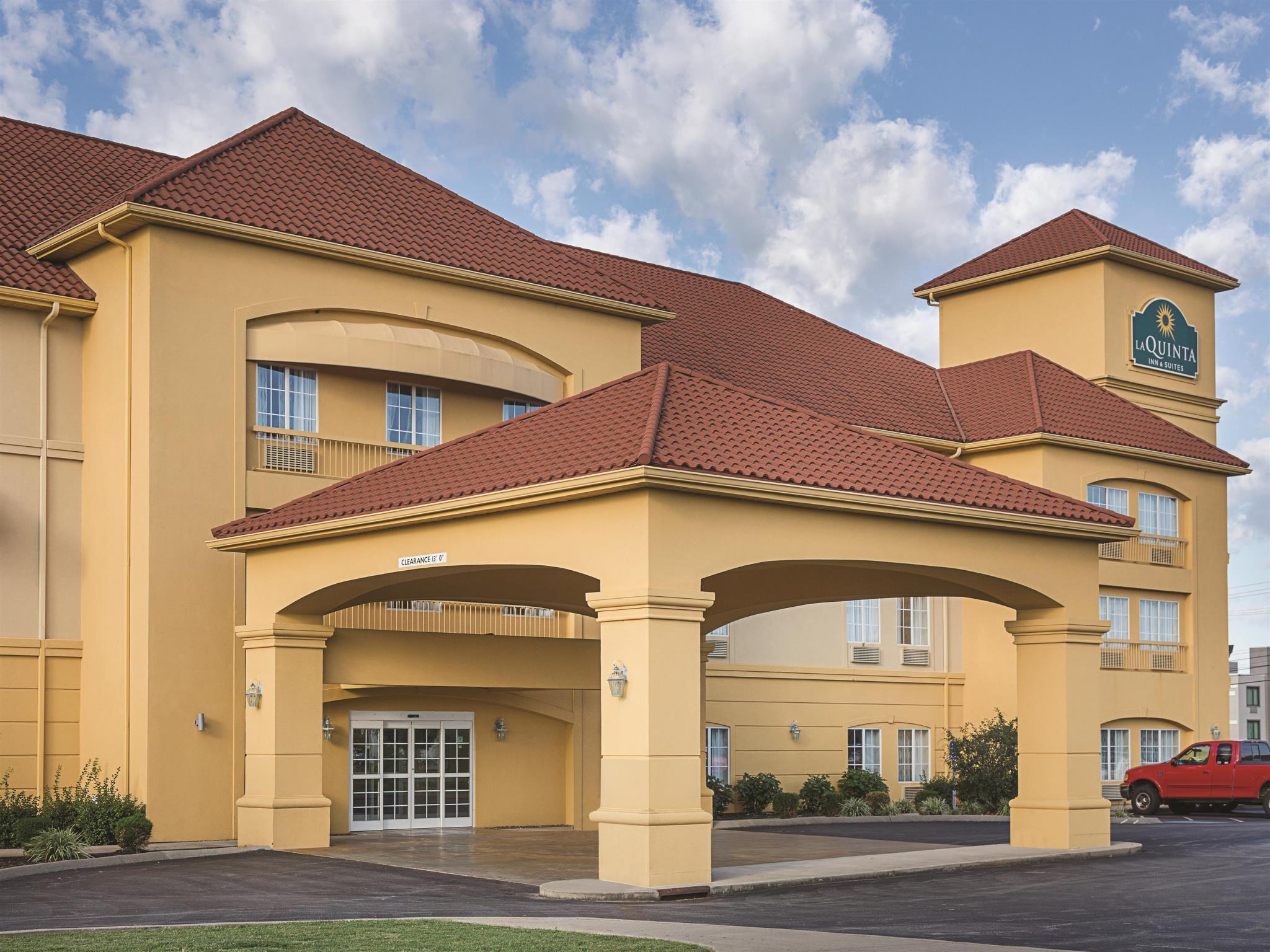 La Quinta By Wyndham Bowling Green Exterior photo